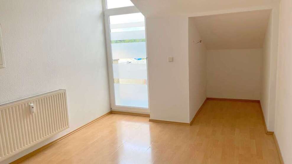 Wohnung zum Mieten in Döbeln 317 € 68.91 m²