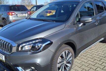 Suzuki (SX4) S-Cross 7.727 km 18.498 &euro; Burgstädt 09217
