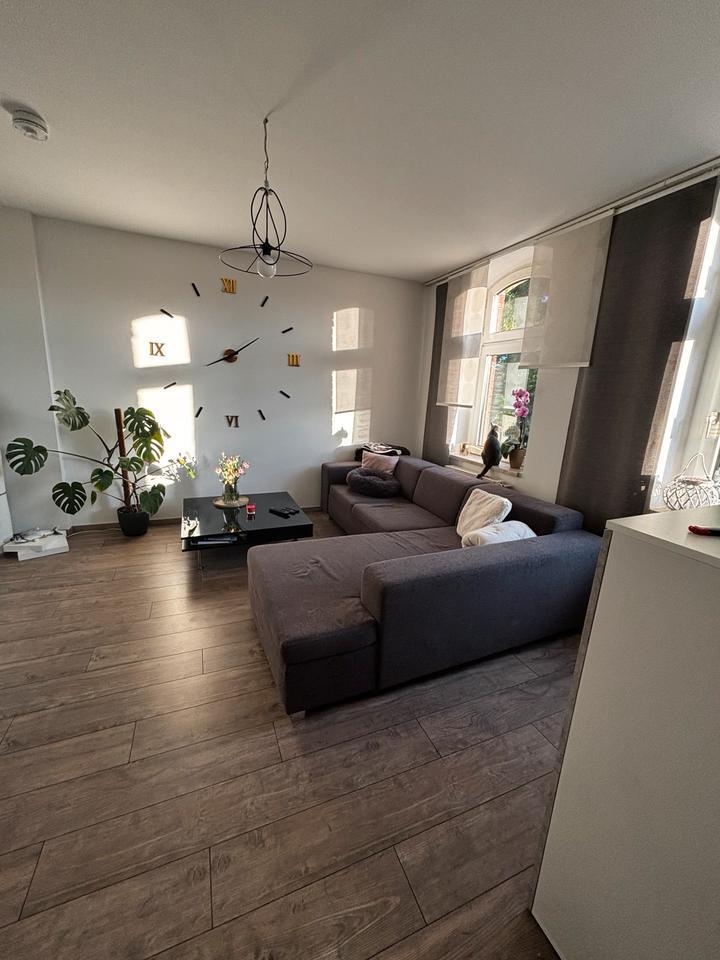 Teilmöblierte Wohnung