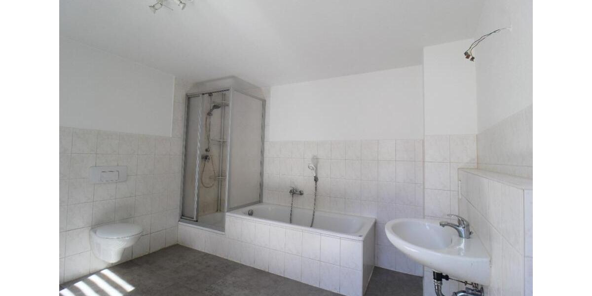 Einfamilienhaus Penig - 5 Zimmer, 130 m&sup2;, 600&euro; | Angebot:24851801