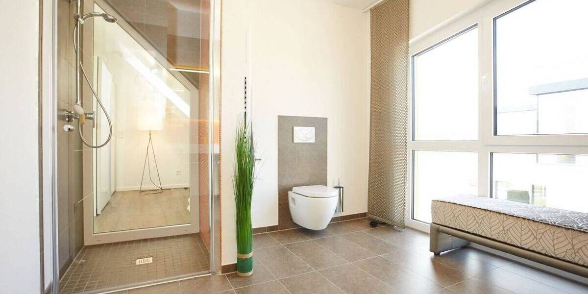 Einfamilienhaus Glauchau - 5 Zimmer, 172 m&sup2;, 265.469&euro; | Angebot:26106805