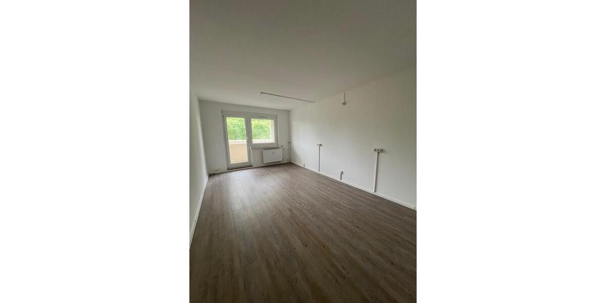 Etagenwohnung Chemnitz Klaffenbach - 4 Zimmer, 97 m&sup2;, 691&euro; | Angebot:25328407