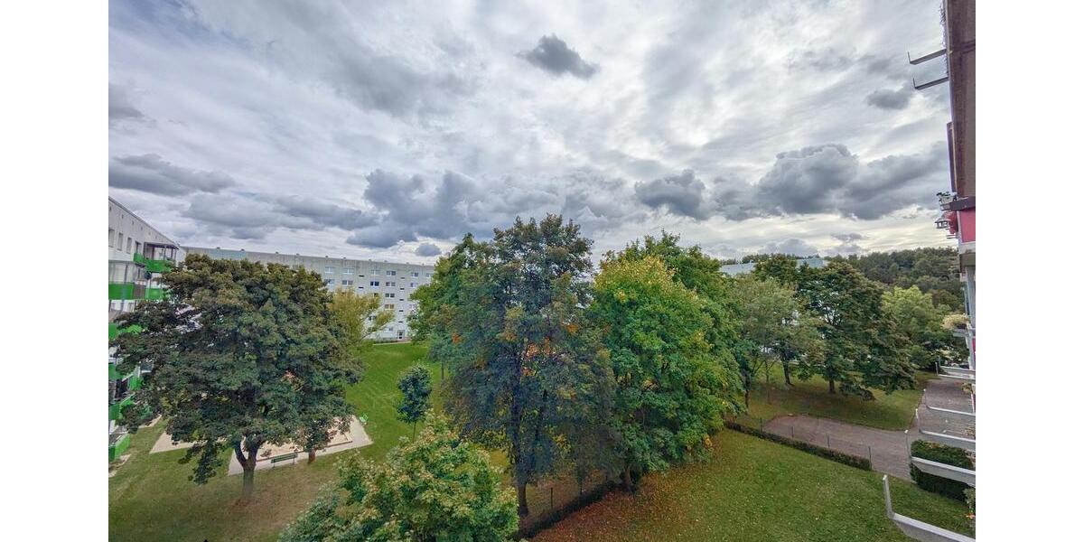 Etagenwohnung Chemnitz Kapellenberg - 4 Zimmer, 70 m&sup2;, 350&euro; | Angebot:26321586