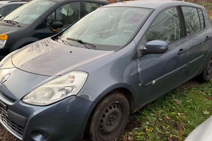 Renault Clio 188.820 km 1.400 &euro; Chemnitz 09114