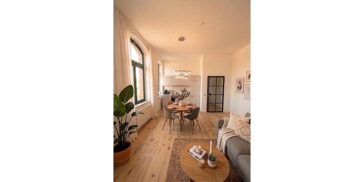 Etagenwohnung Glauchau - 2 Zimmer, 53 m&sup2;, 79.900&euro; | Angebot:26283483