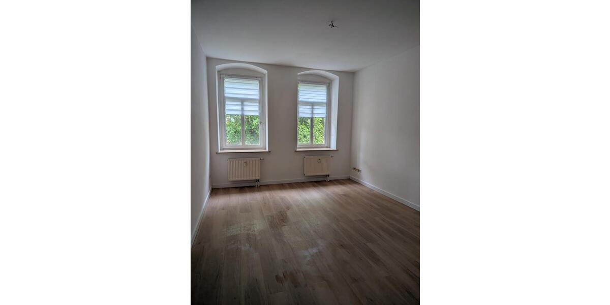 Erdgeschoßwohnung Chemnitz Altendorf - 2 Zimmer, 60 m&sup2;, 300&euro; | Angebot:26609210
