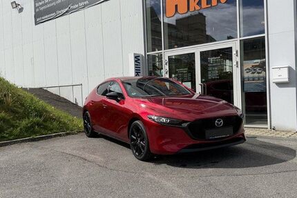 Mazda 3 1.001 km 31.490 &euro; Annaberg-Buchholz 09456