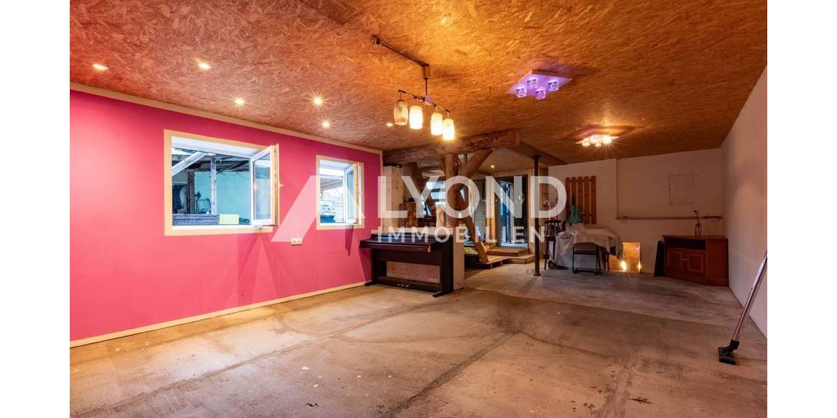 Einfamilienhaus Hainichen - 1 Zimmer, 315 m&sup2;, 330.000&euro; | Angebot:26695681