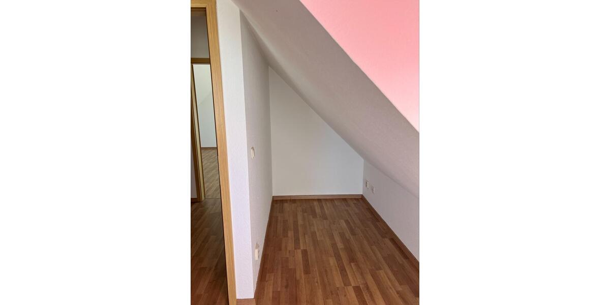 Maisonettenwohnung Chemnitz Ebersdorf - 4 Zimmer, 95 m&sup2;, 645&euro; | Angebot:26384032
