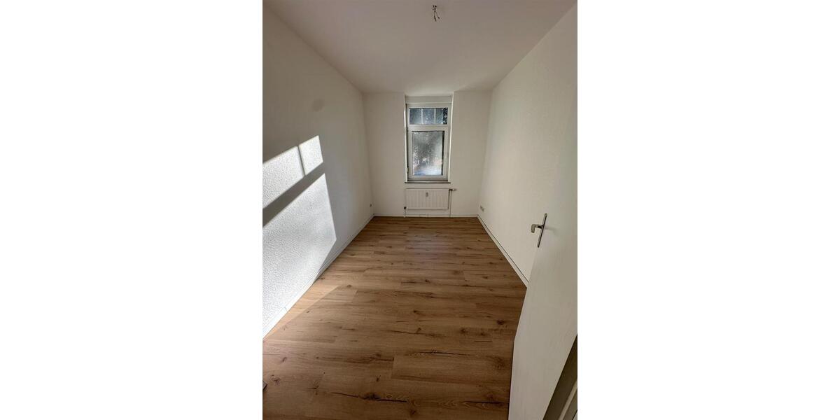 Erdgeschoßwohnung Chemnitz Borna-Heinersdorf - 3 Zimmer, 58 m&sup2;, 289&euro; | Angebot:25376923