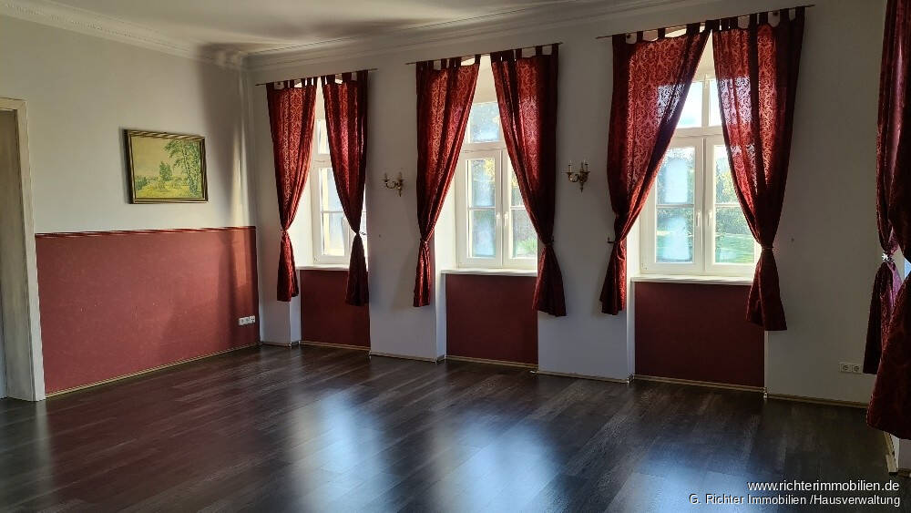 Gewerbeobjekt Brand-Erbisdorf / Langenau Langenau - 6 Zimmer, 184 m&sup2;, 1.300&euro; | Angebot:25732048