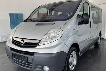 Opel Vivaro 66.000 km 17.980 € Zwickau 08056
