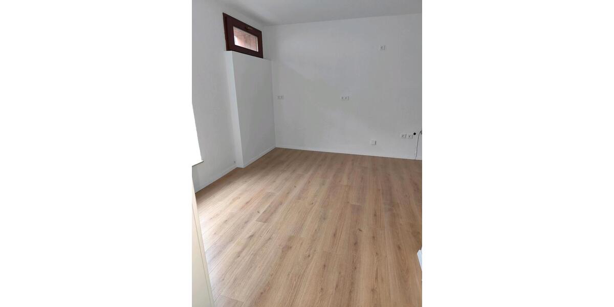 Erdgeschoßwohnung Penig - 3 Zimmer, 73 m&sup2;, 550&euro; | Angebot:26126557