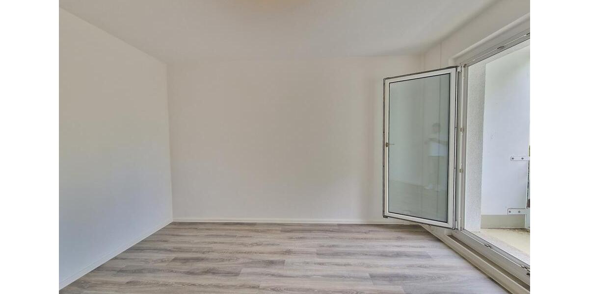 Etagenwohnung Chemnitz Markersdorf - 2 Zimmer, 41 m&sup2;, 247&euro; | Angebot:25958973