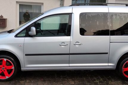 VW Caddy Maxi 297.200 km 7.499 &euro; Waldheim 04736