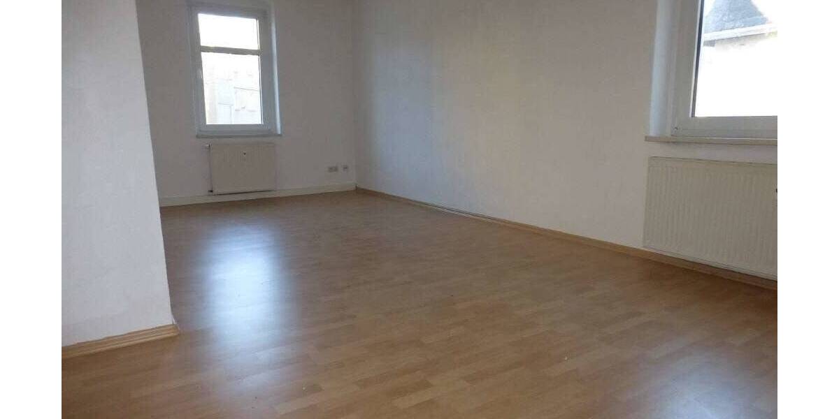 Etagenwohnung Oelsnitz/Erzgeb.-Oelsnitz Oelsnitz - 6 Zimmer, 125 m&sup2;, 620&euro; | Angebot:26306285