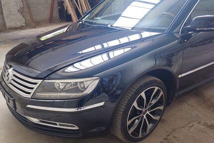 VW Phaeton 170.000 km 18.000 € Zwickau 08056