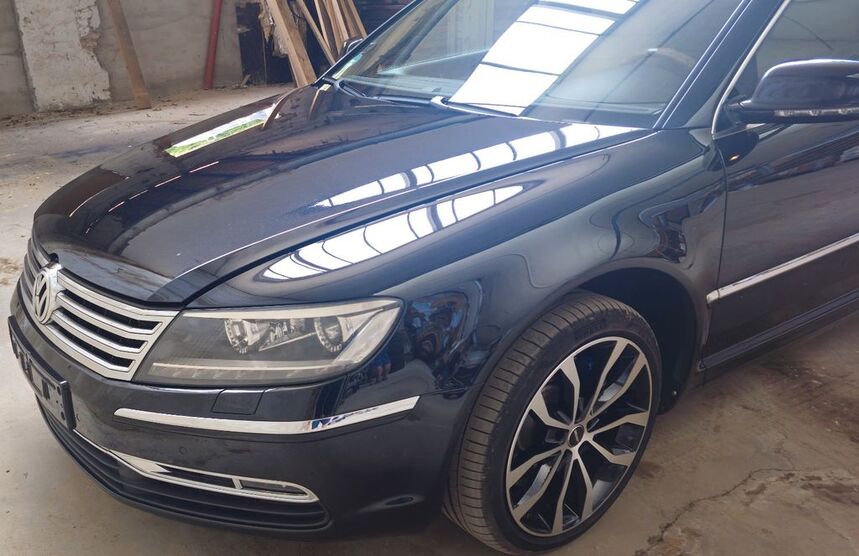 VW Phaeton 170.000 km 18.000 € Zwickau 08056