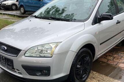 Ford Focus 188.780 km 700 € Chemnitz 09120