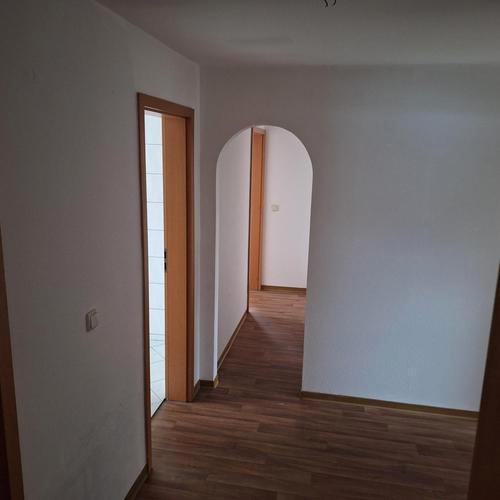 Dachgeschoßwohnung Grünhainichen - 2 Zimmer, 74 m&sup2;, 429&euro; | Angebot:22527565
