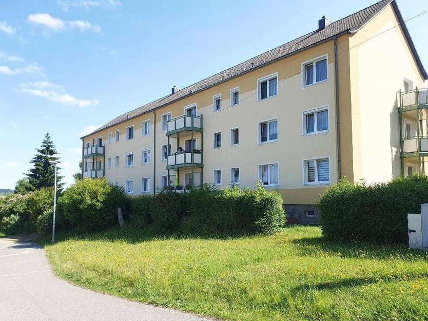 Wohnung zum Mieten in Hartenstein 358 € 49.2 m²