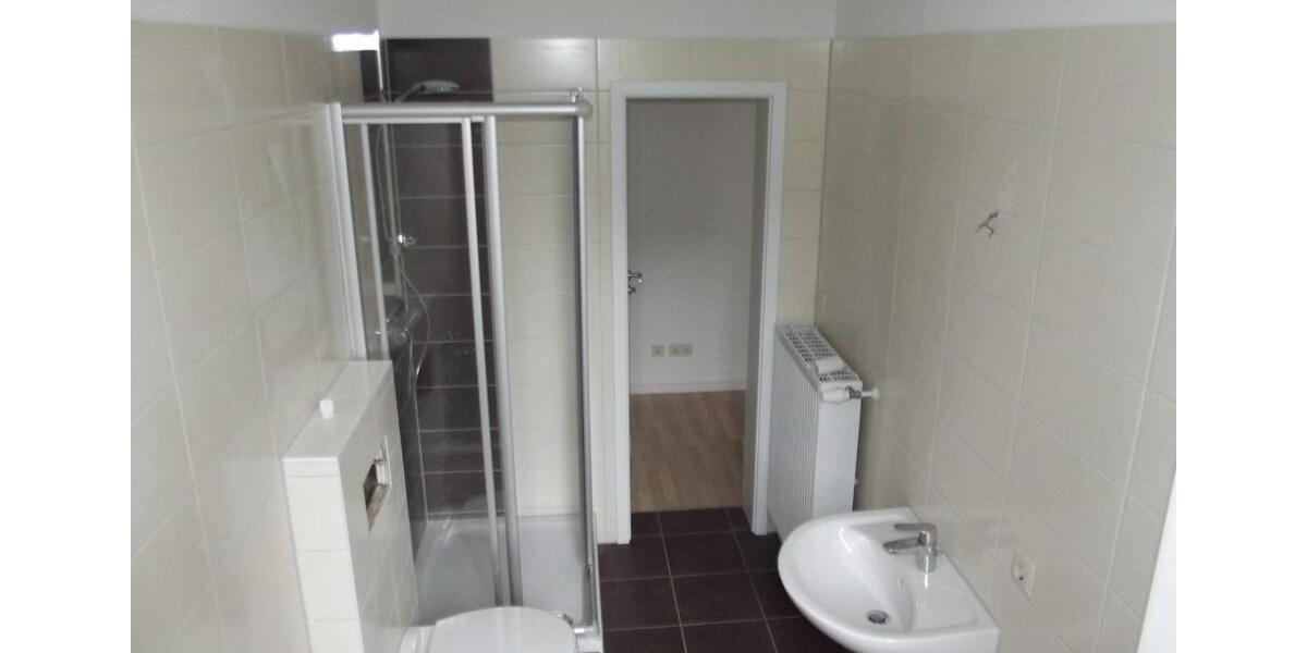 Erdgeschoßwohnung Chemnitz Ebersdorf - 4 Zimmer, 82 m&sup2;, 405&euro; | Angebot:26563594