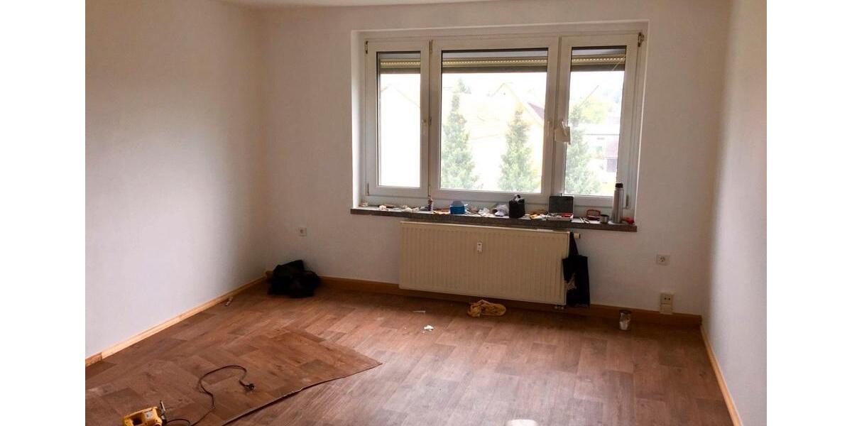 Etagenwohnung Rochlitz - 3 Zimmer, 60 m&sup2;, 28.000&euro; | Angebot:27083990