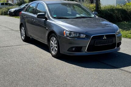 Mitsubishi Lancer 94.000 km 6.499 &euro; Chemnitz 09119
