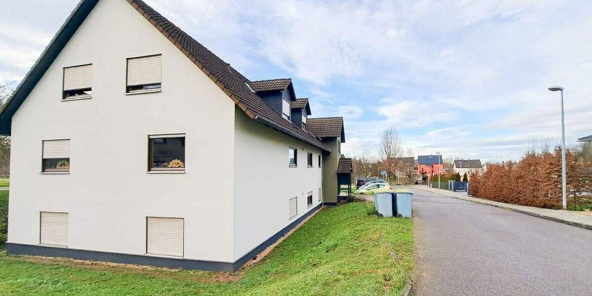 Etagenwohnung Gersdorf - 2 Zimmer, 39 m&sup2;, 230&euro; | Angebot:26796498