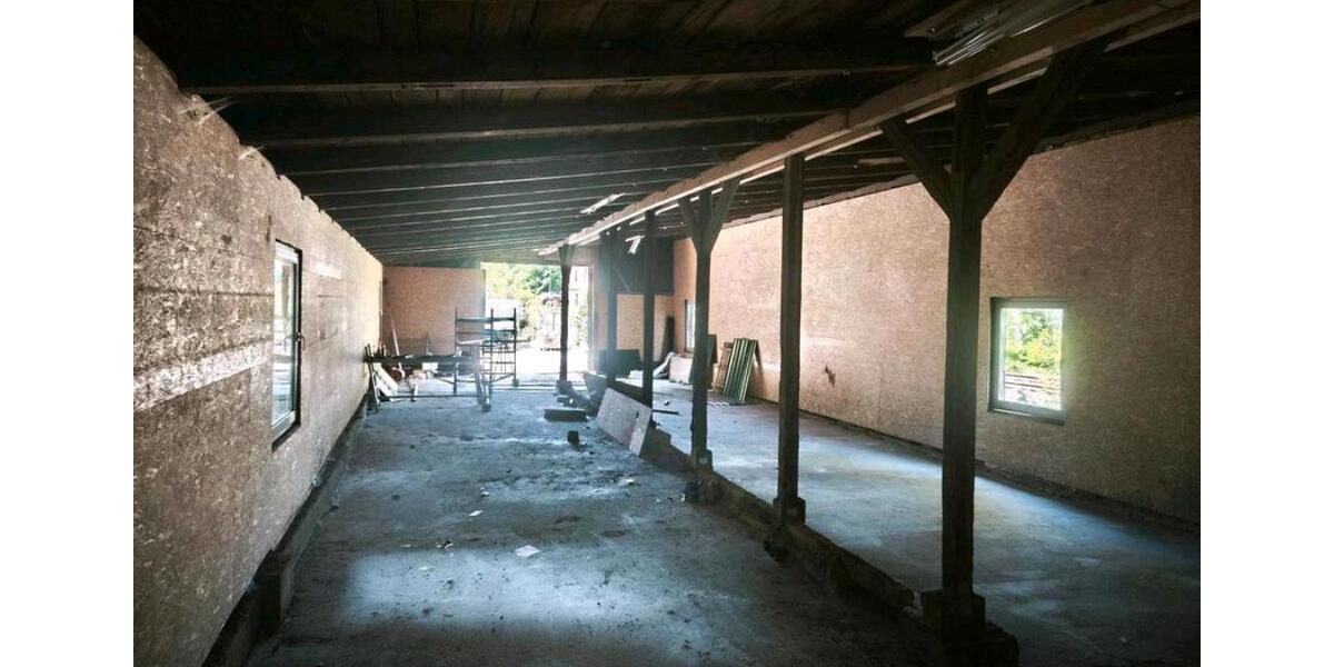 Lagerhalle zur Vermietung 675 m²– frisch saniert mit Außenstellfl zimmer