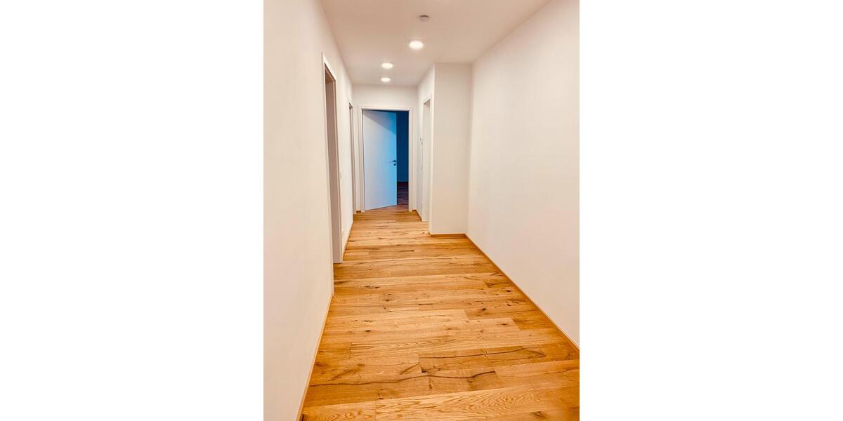 Dachgeschoßwohnung Chemnitz Hilbersdorf - 3 Zimmer, 101 m&sup2;, 808&euro; | Angebot:25538973