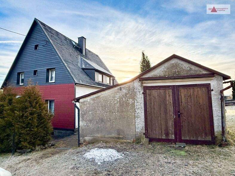 Einfamilienhaus Wiesa / Neundorf Neundorf - 7 Zimmer, 150 m&sup2;, 66.000&euro; | Angebot:25779071