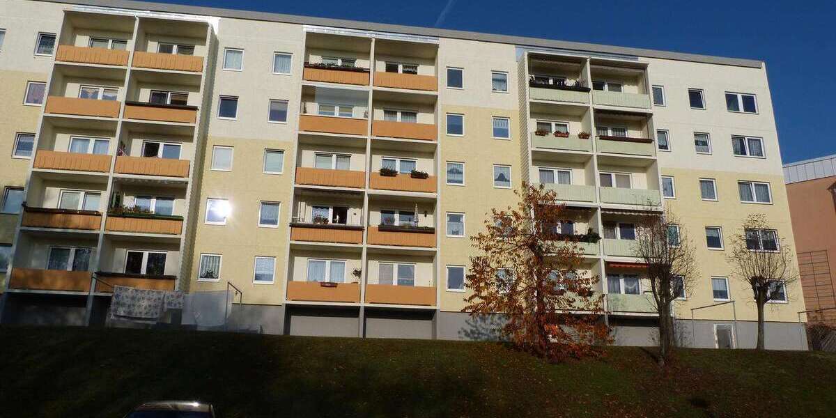 Etagenwohnung Zschopau - 3 Zimmer, 55 m&sup2;, 275&euro; | Angebot:25988760