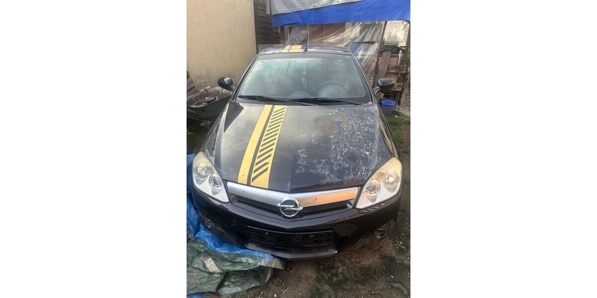 Opel Tigra 124.000 km 1.200 &euro; Auerbach 09392