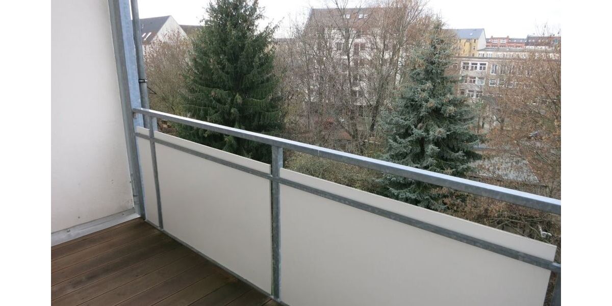 VOLL IM TREND - Wohnung mit Einbauküche und Balkon jetzt KAUFEN anstatt mieten!!! - Etagenwohnung Chemnitz Sonnenberg | Angebot:22181790