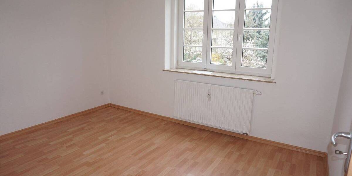 Etagenwohnung Chemnitz Gablenz - 2 Zimmer, 31 m&sup2;, 185&euro; | Angebot:26306315