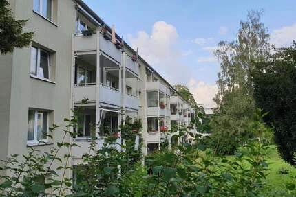Wohnung zum Kaufen in Chemnitz 90.000 € 69.78 m² 4 zimmer