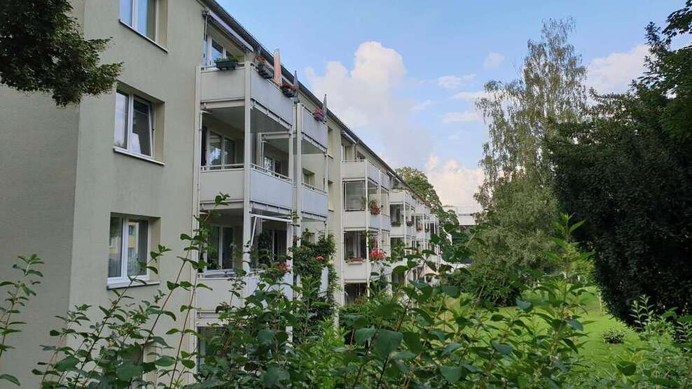 Wohnung zum Kaufen in Chemnitz 90.000 € 69.78 m² 4 zimmer