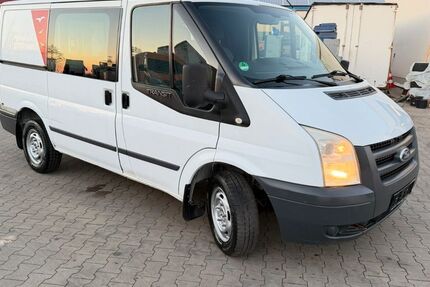 Ford Transit 180.000 km 3.990 &euro; Großschirma 09603