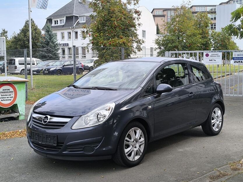 Opel Corsa 104.600 km 2.999 € Chemnitz 09120