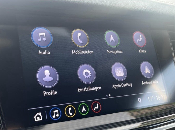 Opel Insignia Sports Tourer 95.500 km 16.499 &euro; Burgstädt 09217