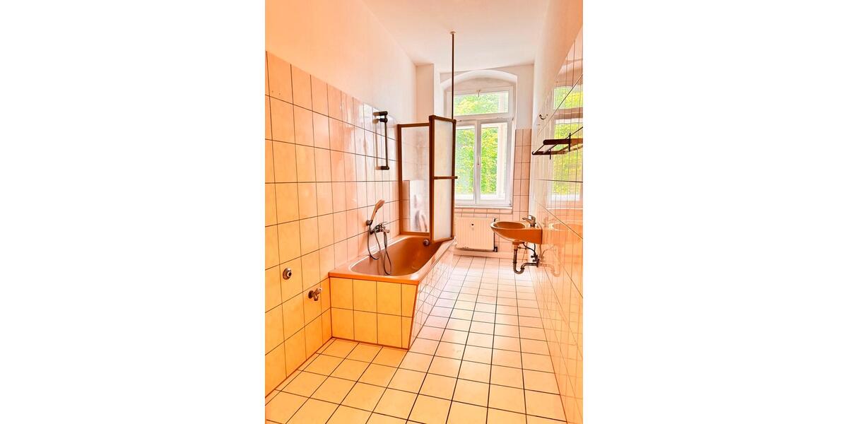 Etagenwohnung Chemnitz Kapellenberg - 3 Zimmer, 101 m&sup2;, 550&euro; | Angebot:20934964