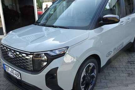Ford Tourneo Courier 2.495 km 29.987 &euro; Oberlungwitz 09353