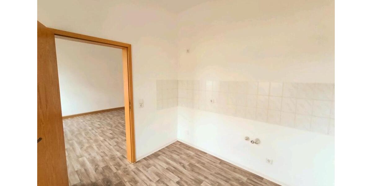 Hochparterre Chemnitz Ebersdorf - 2 Zimmer, 57 m&sup2;, 299&euro; | Angebot:26297232
