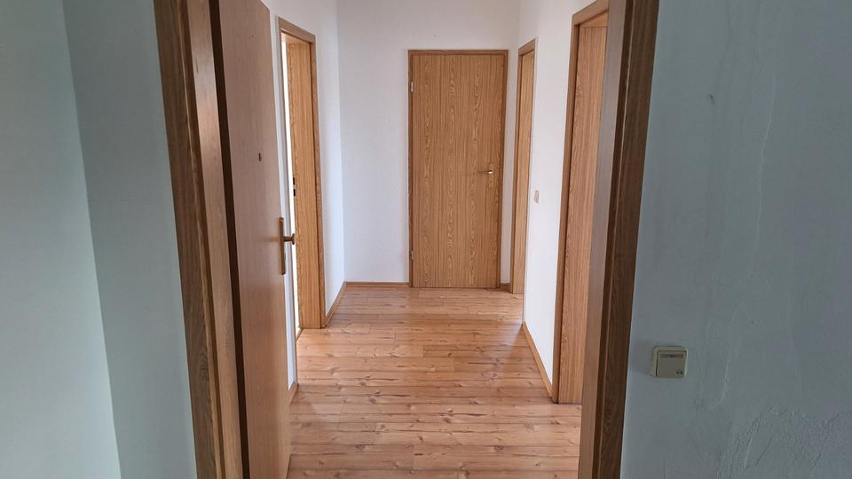 Etagenwohnung Penig - 2 Zimmer, 58 m&sup2;, 290&euro; | Angebot:26184610