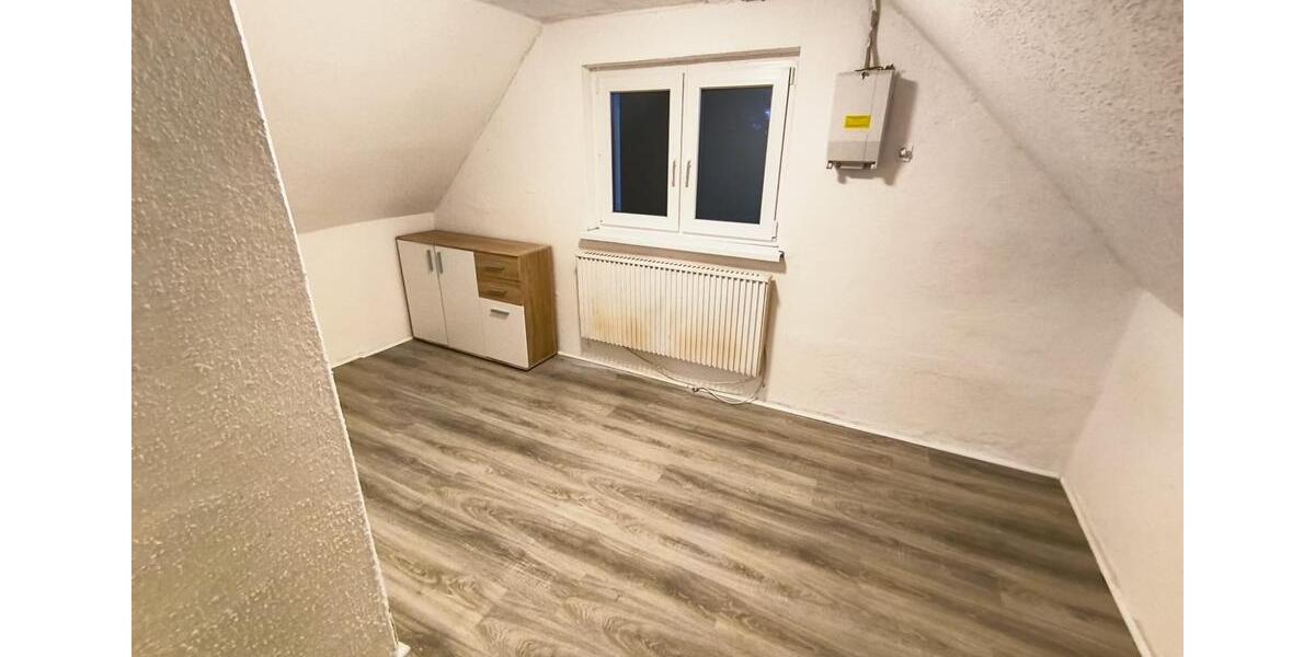 Einfamilienhaus in Geringswalde zu vermieten – 89 m², 4 Zimmer 4 zimmer