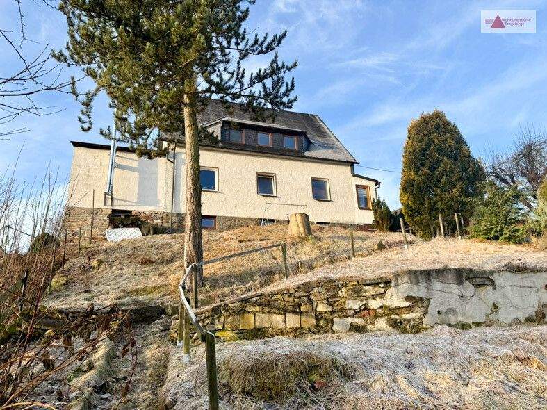 Einfamilienhaus Wiesa / Neundorf Neundorf - 7 Zimmer, 150 m&sup2;, 66.000&euro; | Angebot:25779071