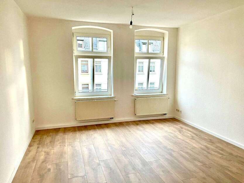 Wohnung zum Kaufen in Zwickau 49.500 € 43.5 m² 2 zimmer