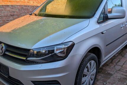 VW Caddy 193.000 km 5.290 &euro; Chemnitz 09116