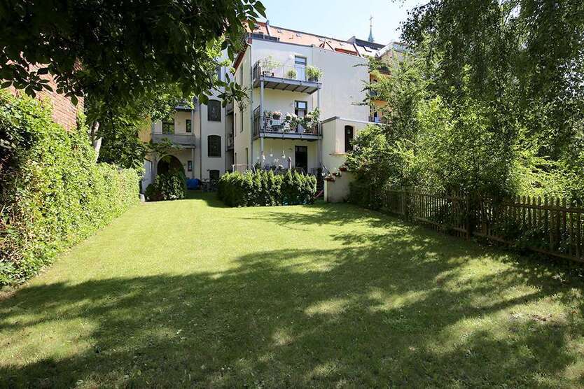 Wohnung zum Mieten in Zwickau 1.050 € 131.88 m²